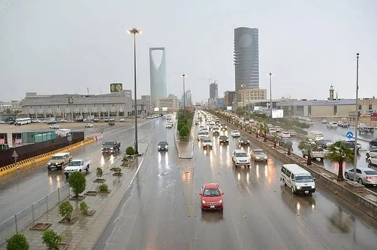الوطني للارصاد يكشف توقعات طقس السبت على الرياض وجدة والمدينة ومكة والدمام ويحدد مناطق سقوط الامطار المتوقعة خلال الساعات القادمة