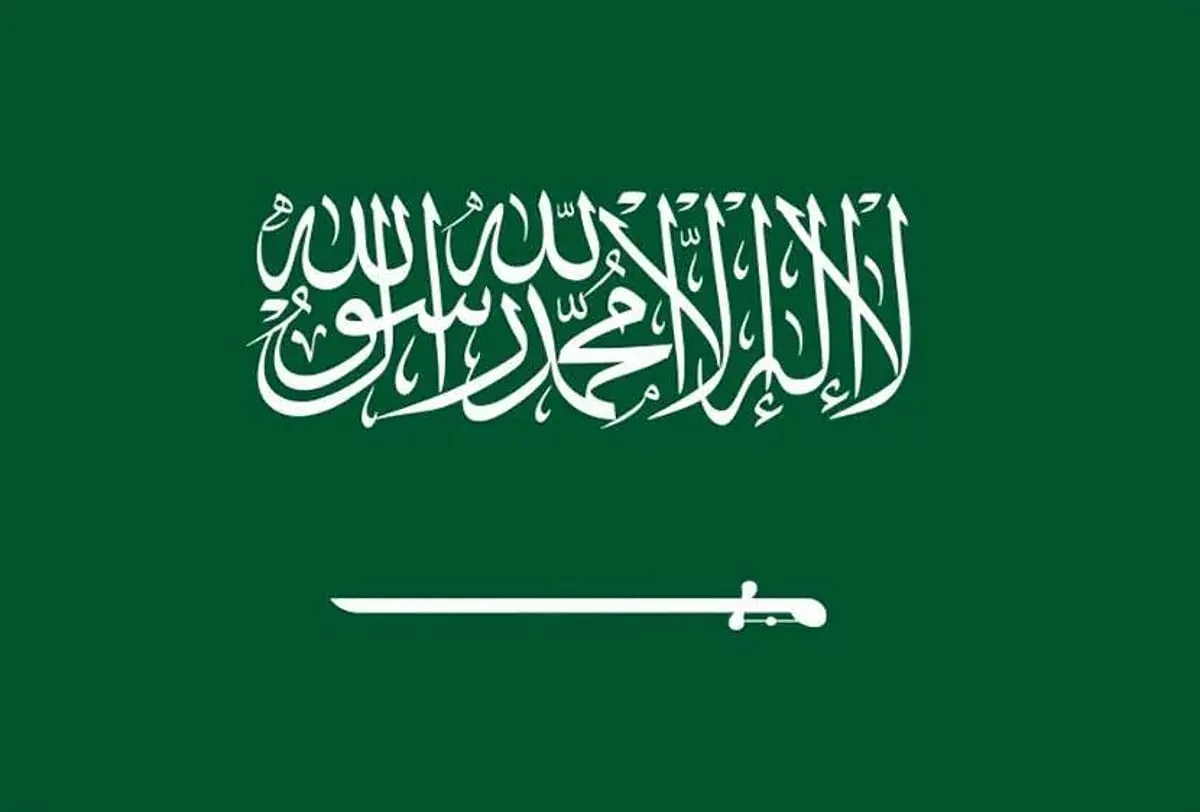 لماذا تحتفل السعودية اليوم بعيد العلم بعد ايام فقط من يوم التأسيس ومن هو اول من رفع العلم السعودي بشكله الحالي؟